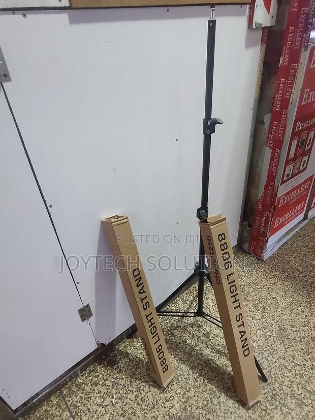 Professional Speed Light Tripod Stand - main view