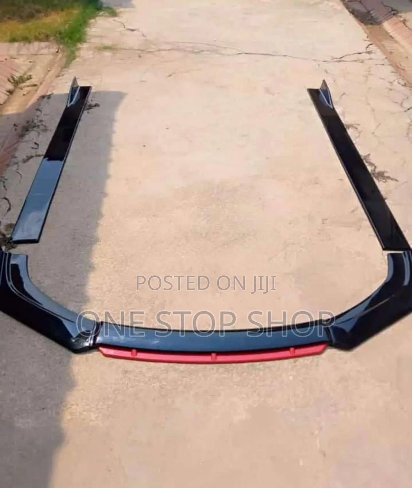 Front Universal Lip With Black Plain Side Skirt