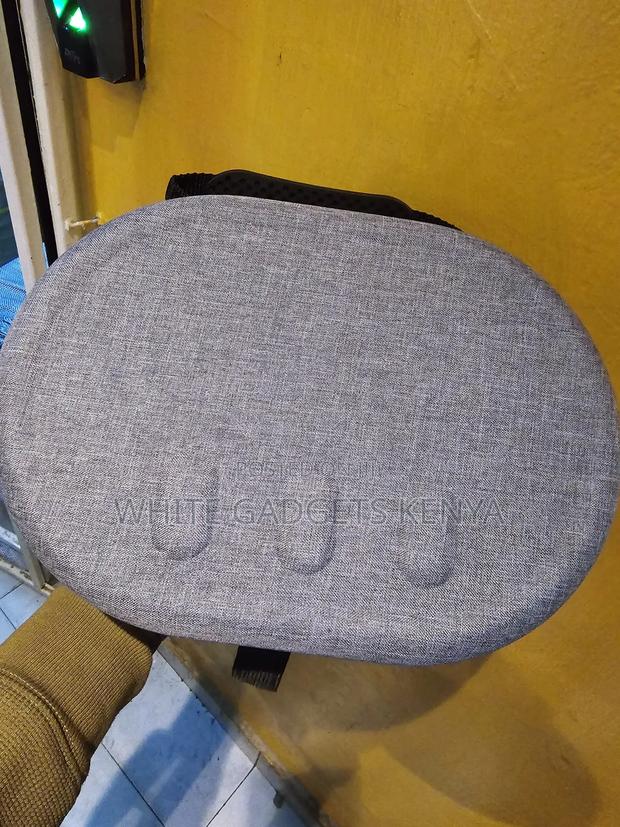 Quest 3 Bag - main view