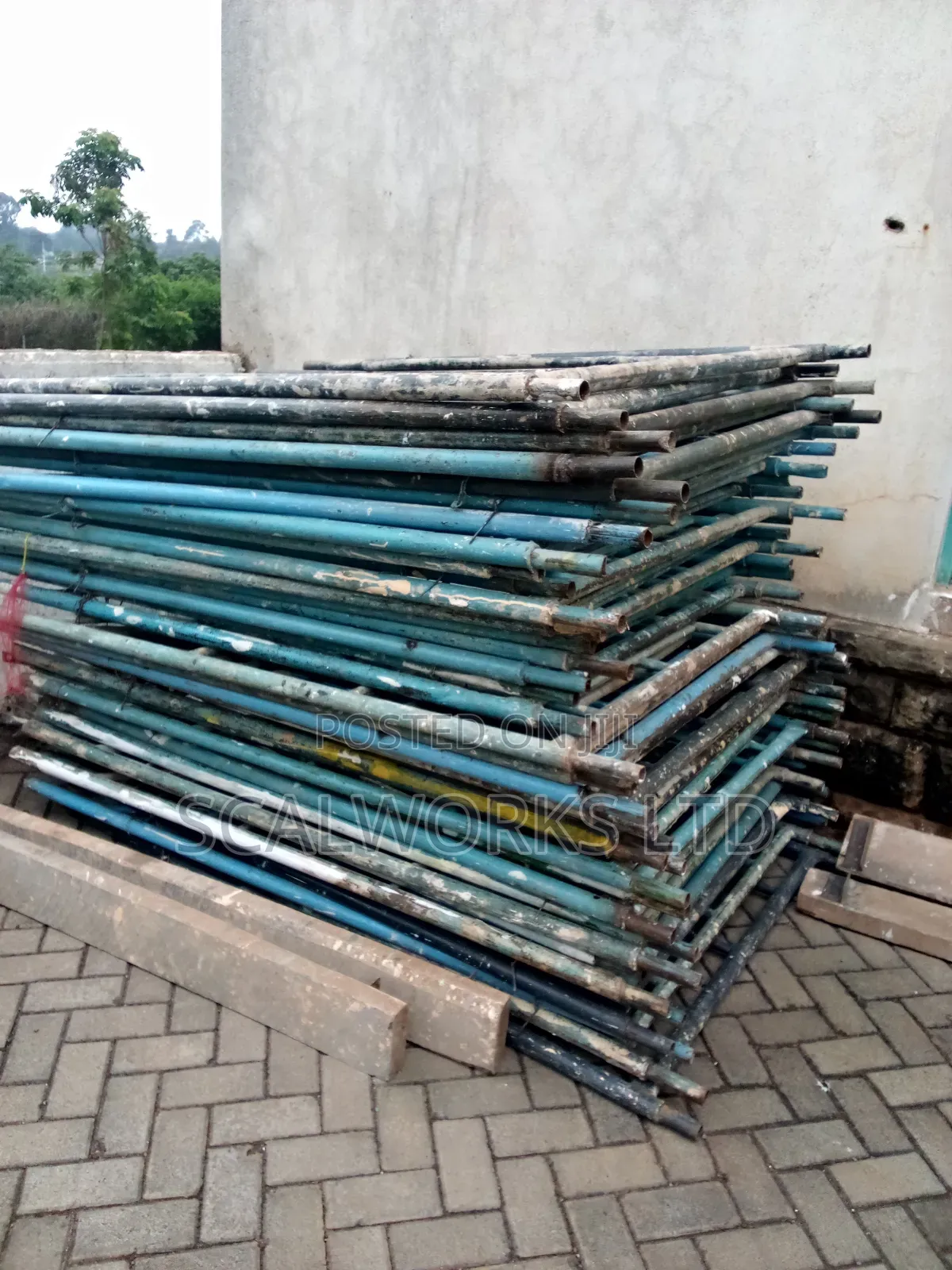 Hire or Buy Scaffolds Today