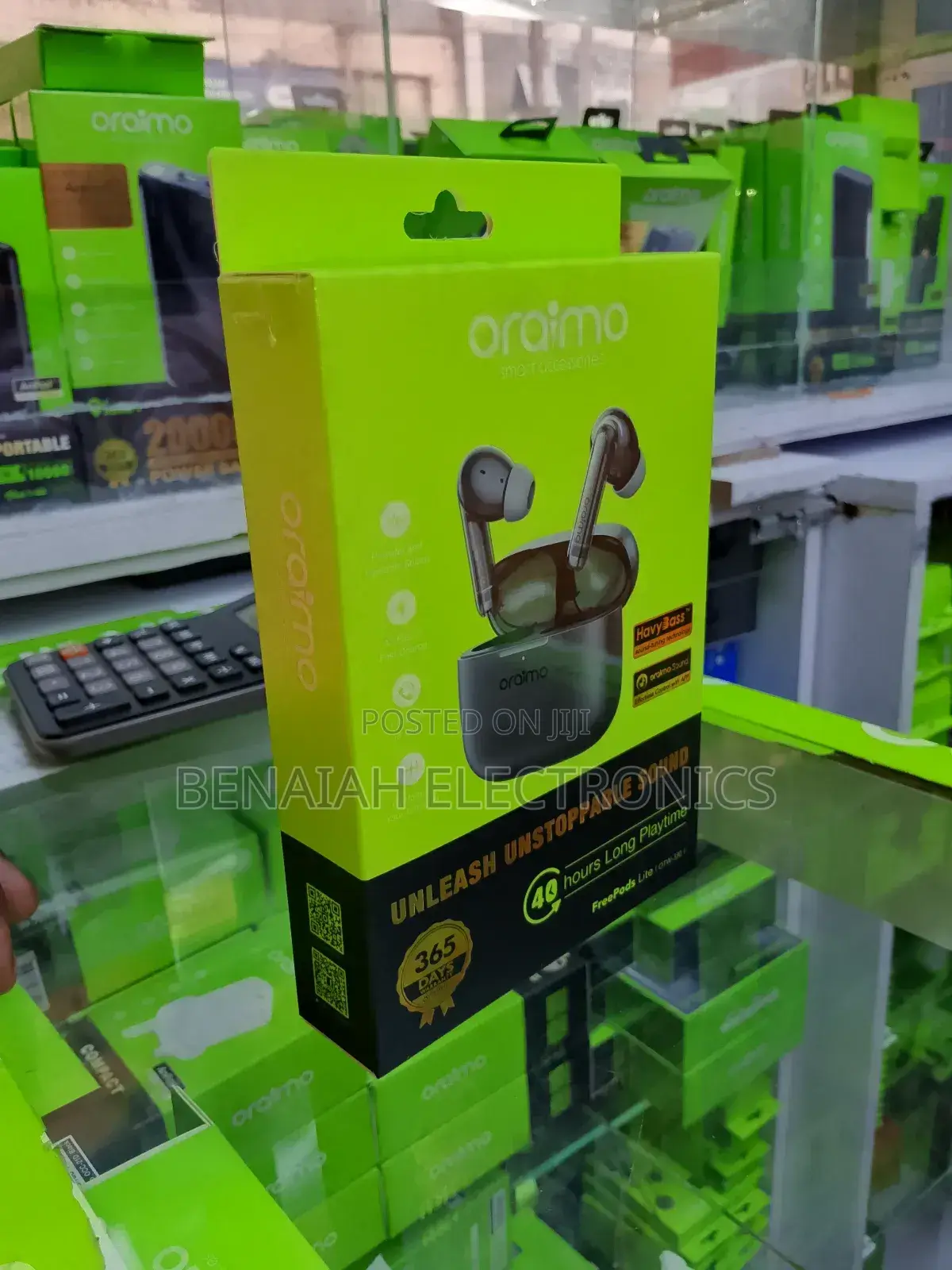 Oraimo Earbuds.40 Hours Play Time.
