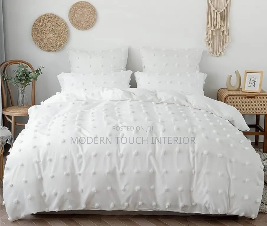 White Tufted Duvet