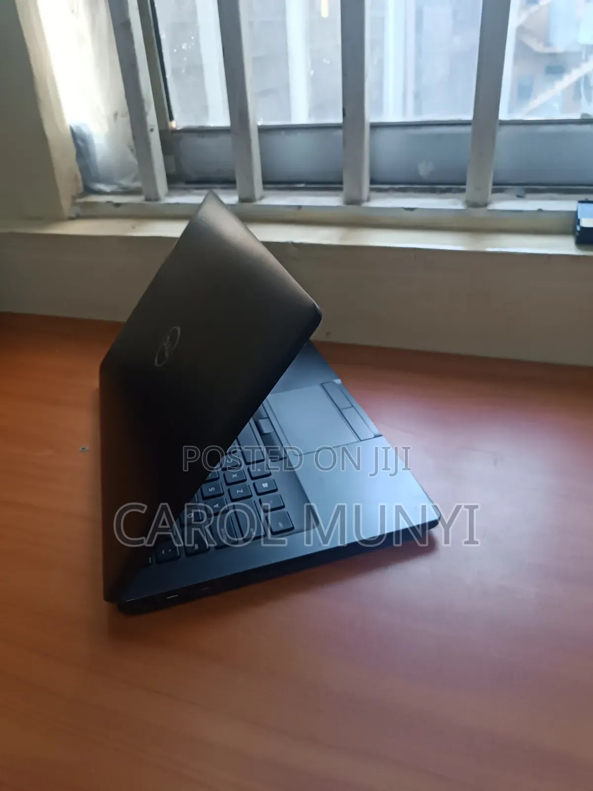 New Laptop Dell Latitude 7400 8GB Intel Core I5 SSD 256GB