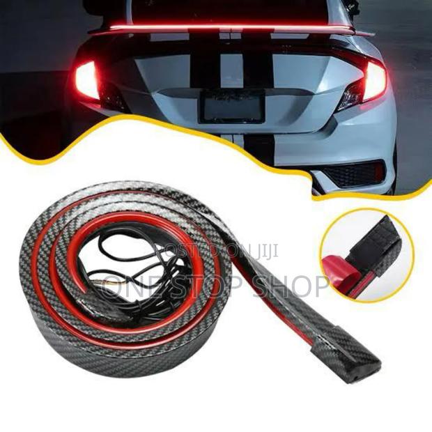 12v Carbon Finish Rubber Carbon Spoiler With Led Lights
