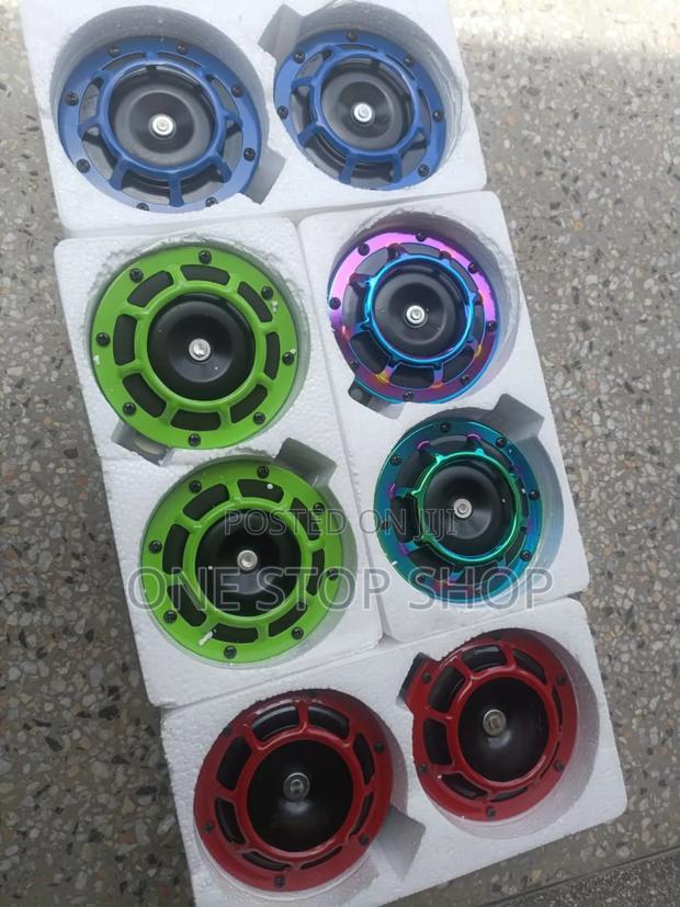 Colored Hella Horns 12v
