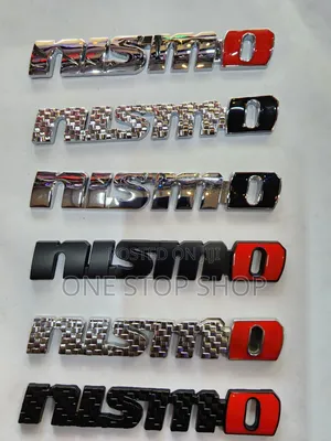 Different NISMO Silver Or Black Badges