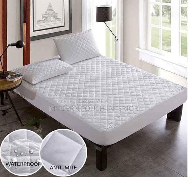White Matress Protector