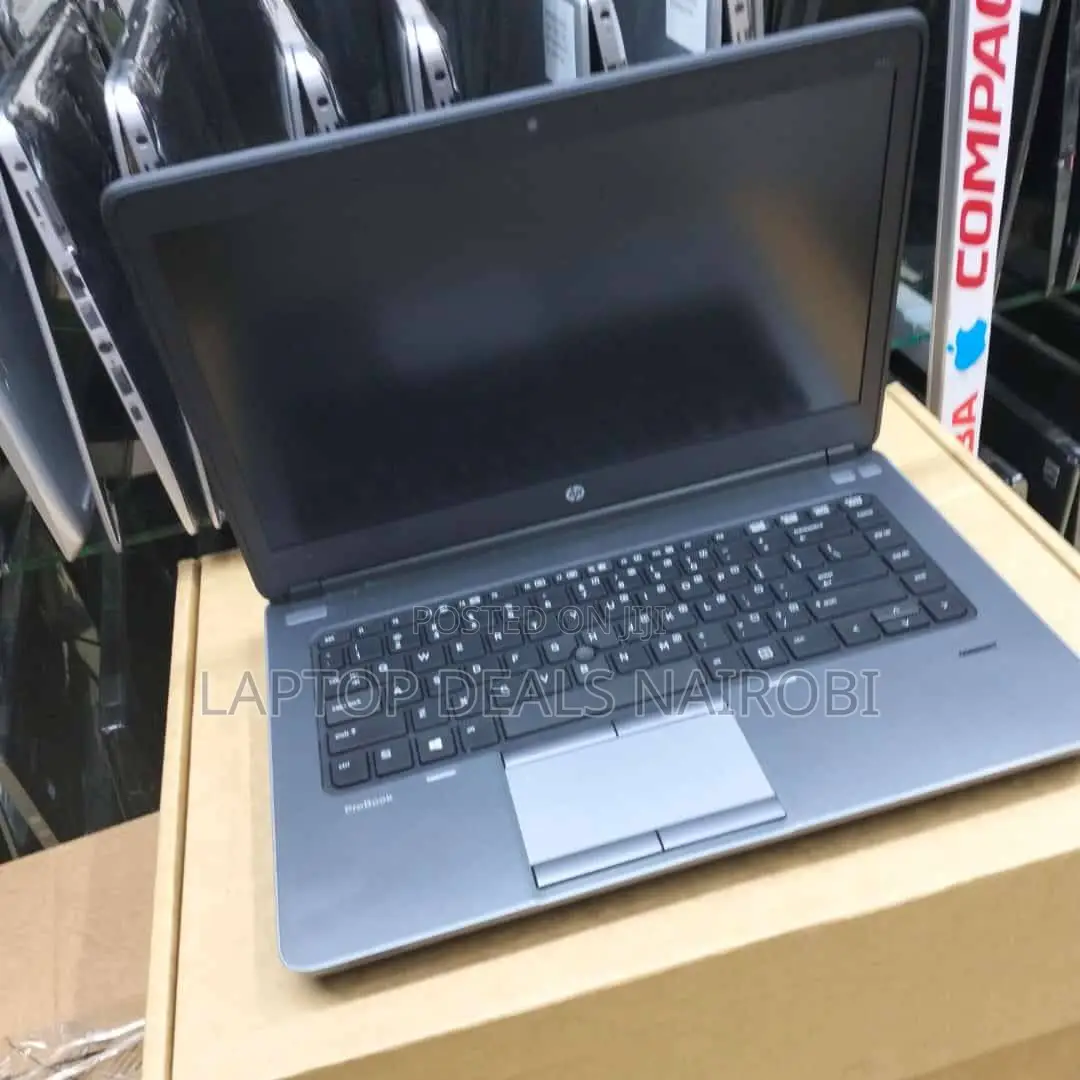 Laptop HP EliteBook 820 G3 4GB Intel Core I5 SSD 500GB