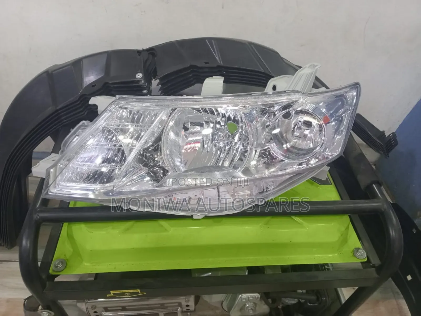 Headlamp Toyota Allion 260