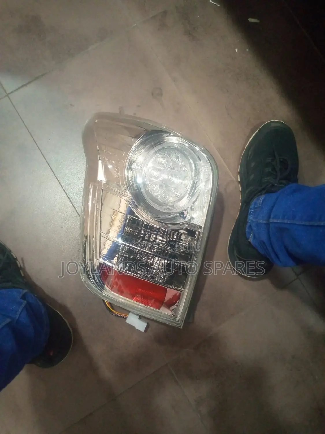 Toyota Fielder 2010 Clear Tail Lamp