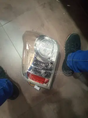 Toyota Fielder 2010 Clear Tail Lamp