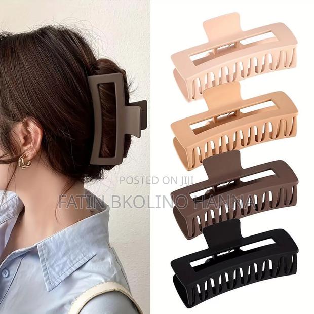 Pretty Hair Clips/ Claw Each - thumbnail 3