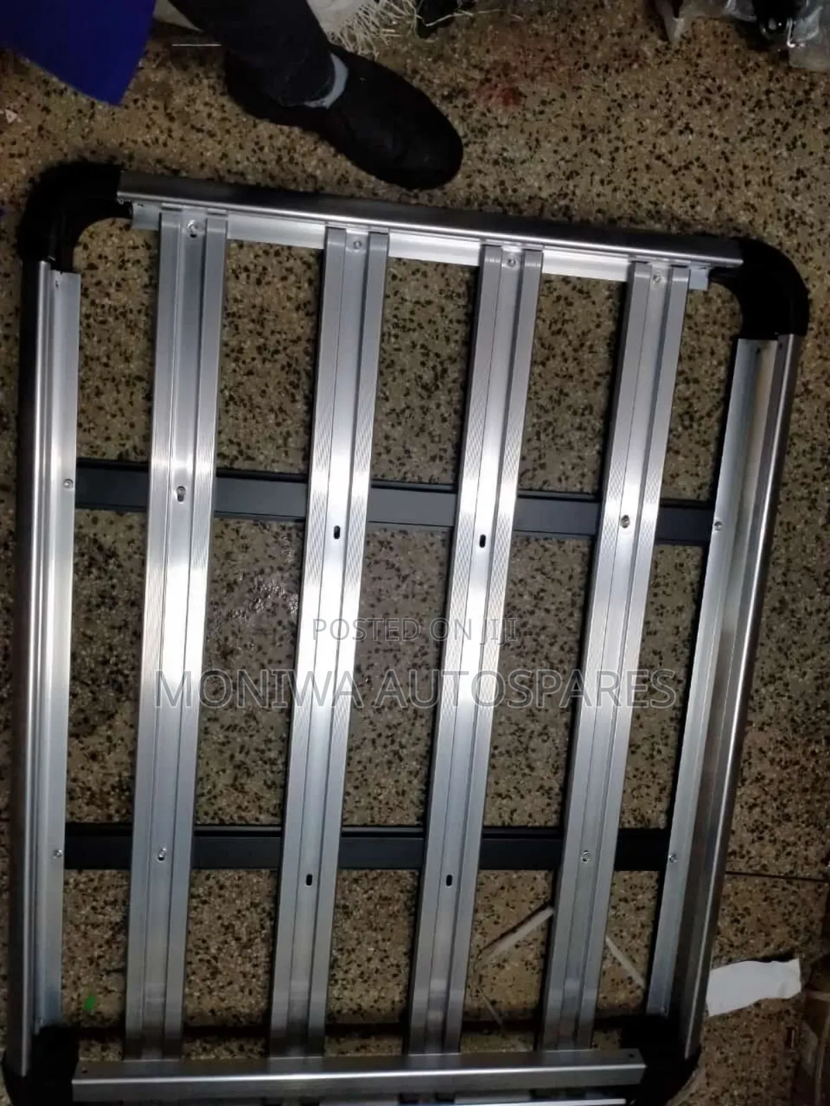 Universal Carrier/Rack