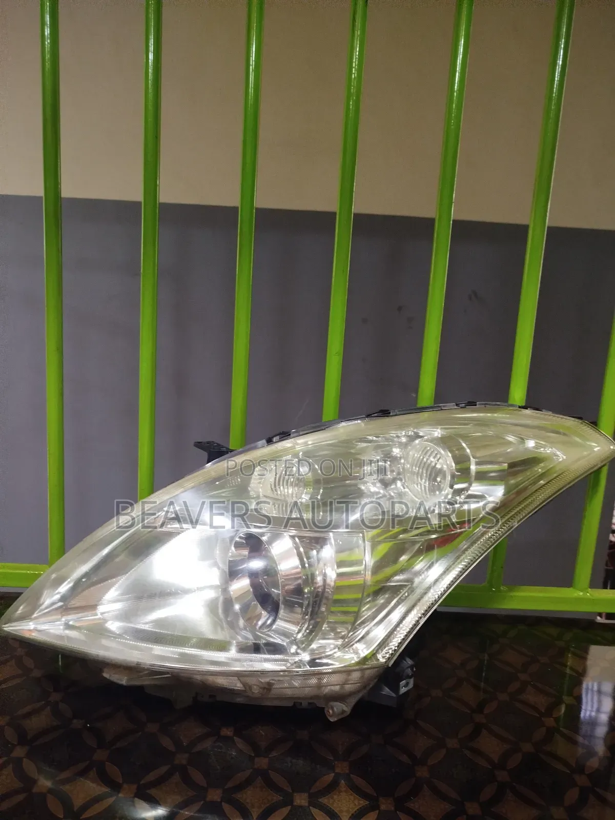 Suzuki Swift 2010-2015 Zenon Headlight