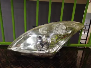 Suzuki Swift 2010-2015 Zenon Headlight