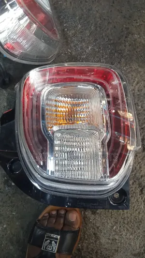Passo 2018 /Daihatsu Boon Taillights