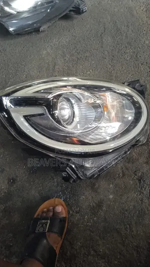 Passo 2018 Headlights