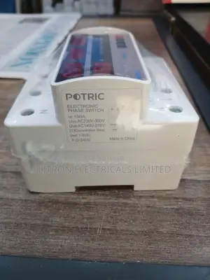 Electronic Phase Switch
