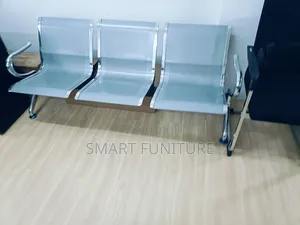 Three Seatee Chair Office Chair)?