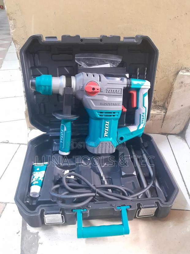 Industrial 1500w Rotary Hammer. - main view