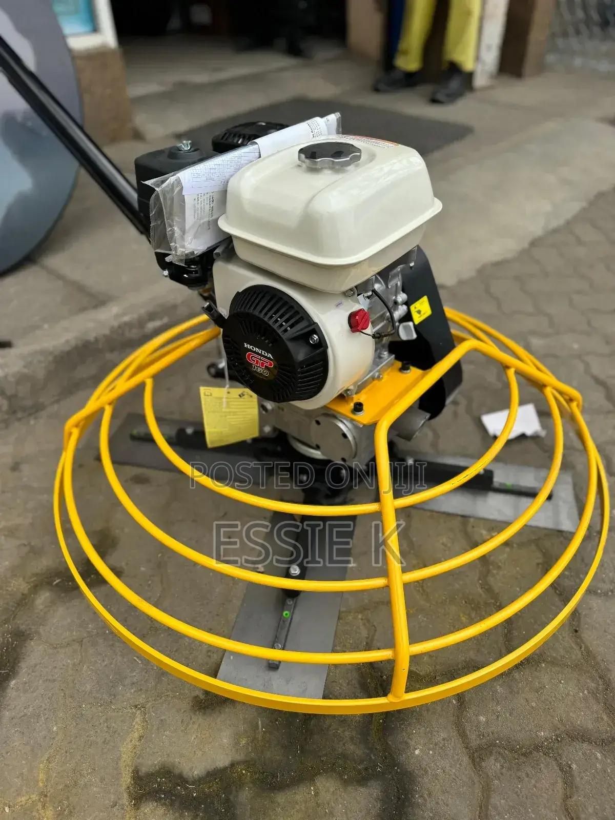 Brand New Trowel Machine