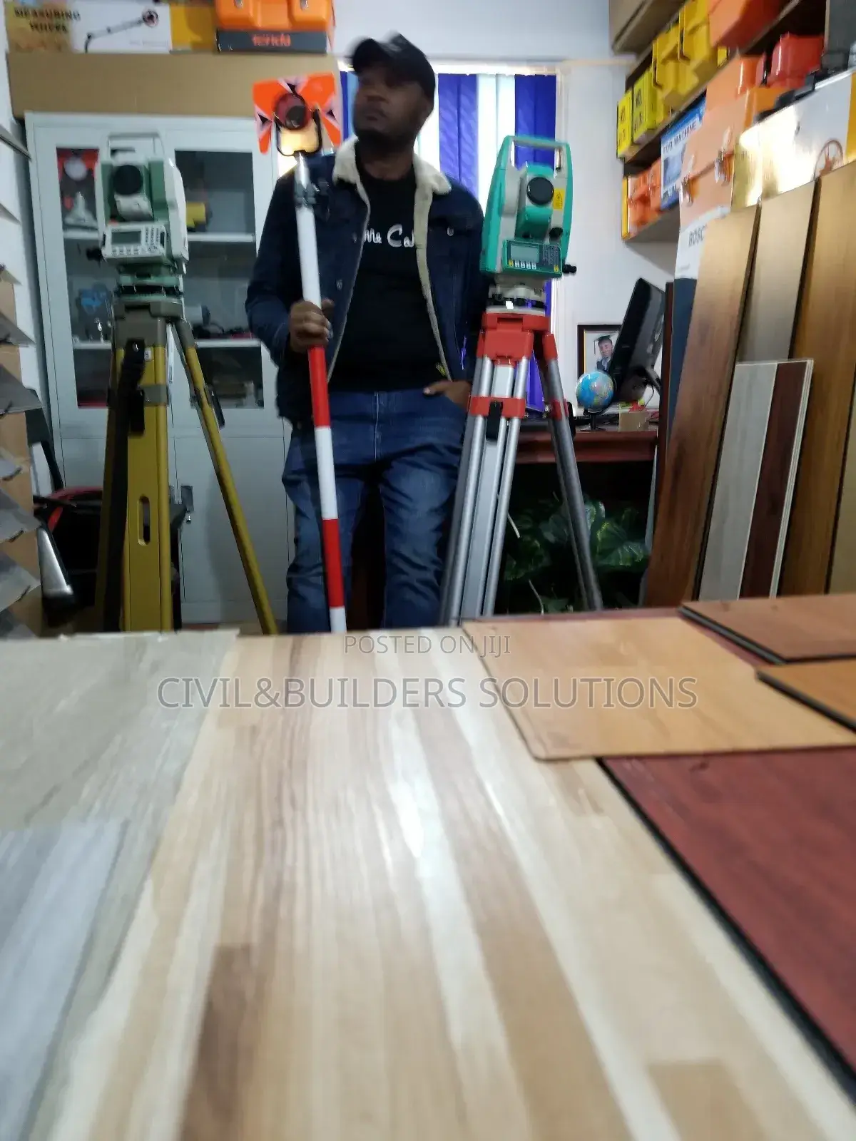 Total Station Foif ( Angle Distance Meter)