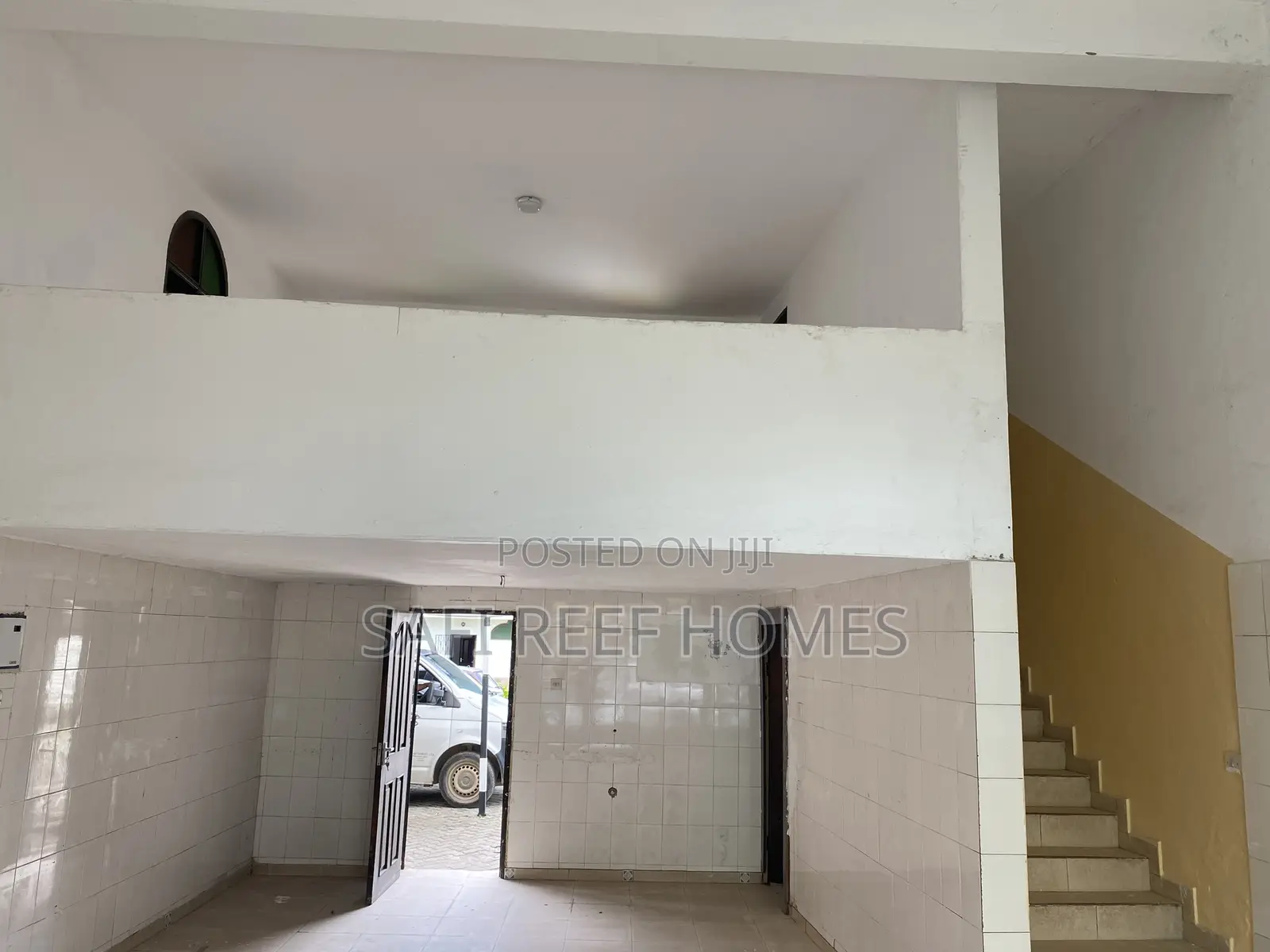 Shop to Let Along Links Road Nyali