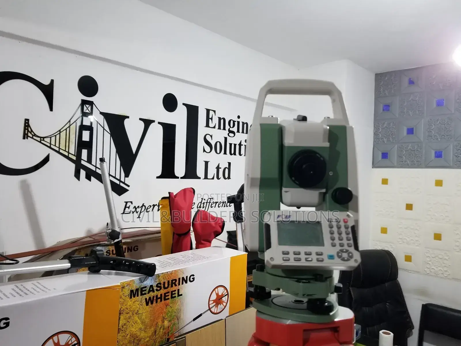 Topographic Foif Total Station