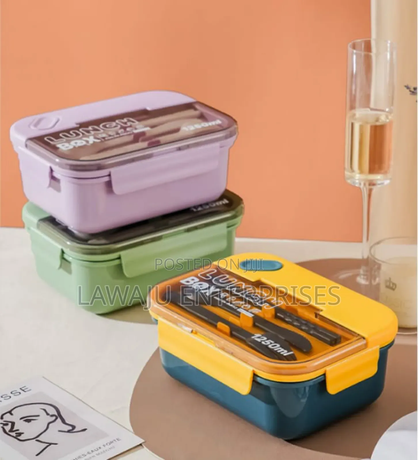 3 Compartment Lunch Box With Cutlery