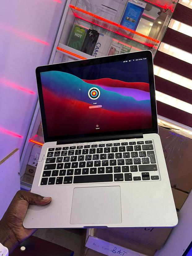Laptop Apple MacBook Pro 2015 8GB Intel Core I5 SSD 256GB - thumbnail 2