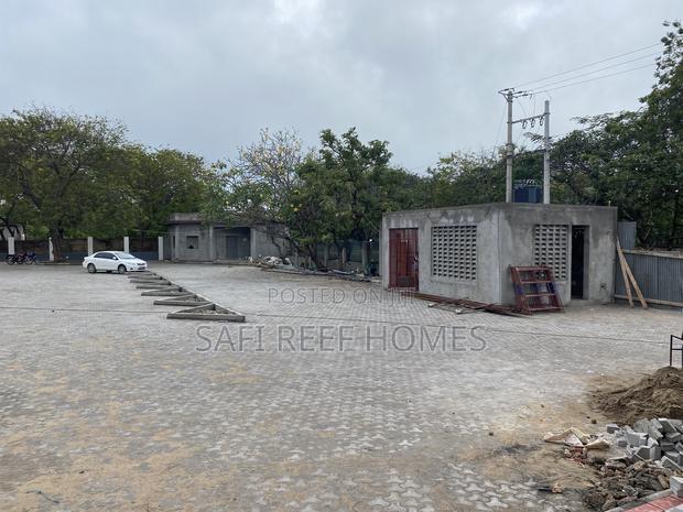 Restaurant Space to Let in Nyali - thumbnail 8