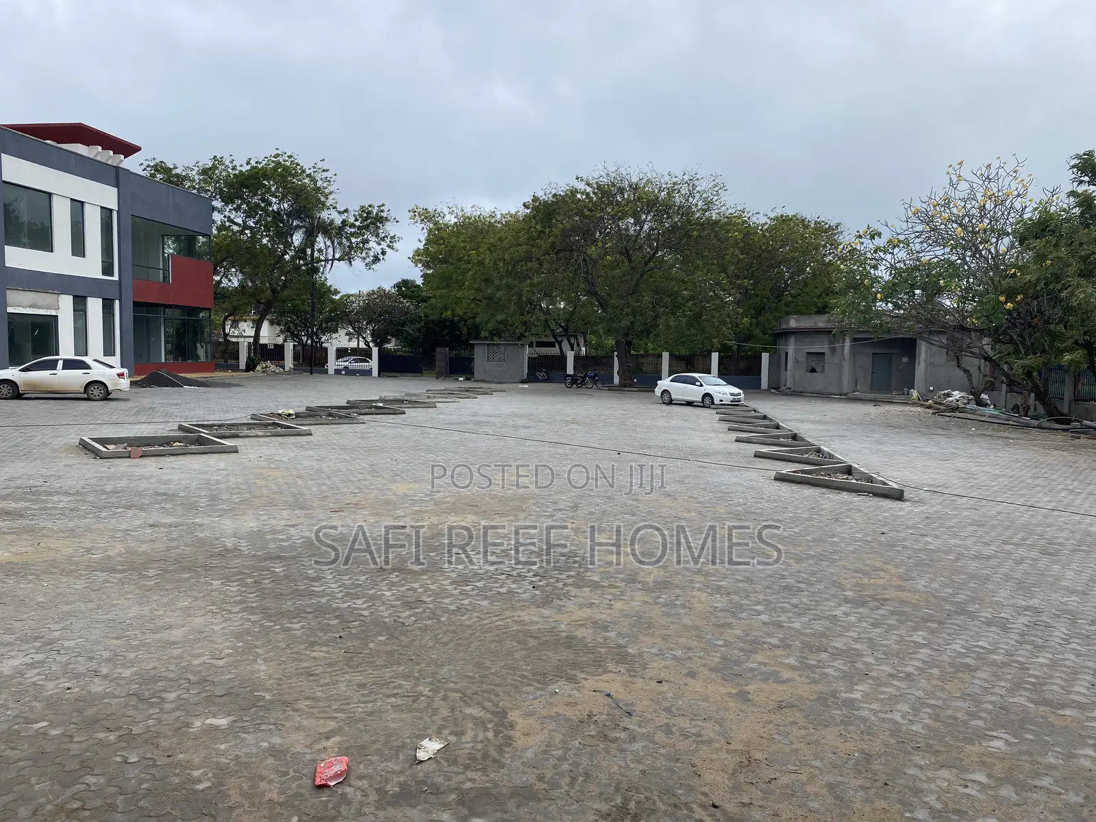 Restaurant Space to Let in Nyali