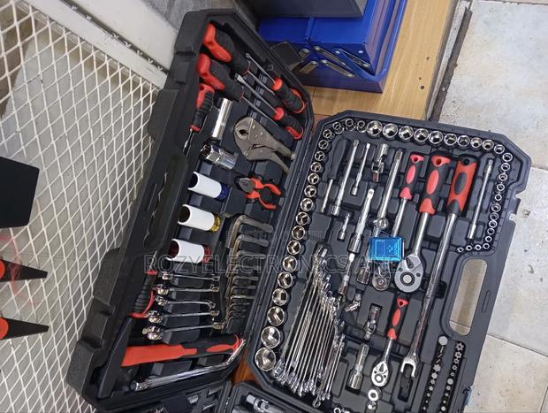 142 Piece Tools Set - main view
