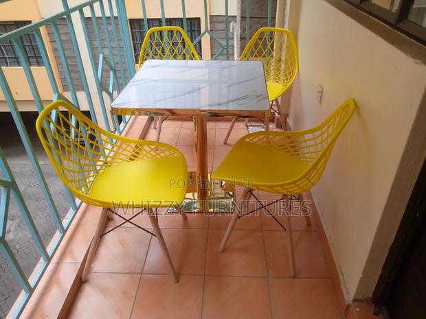 Outdoor Set - main view