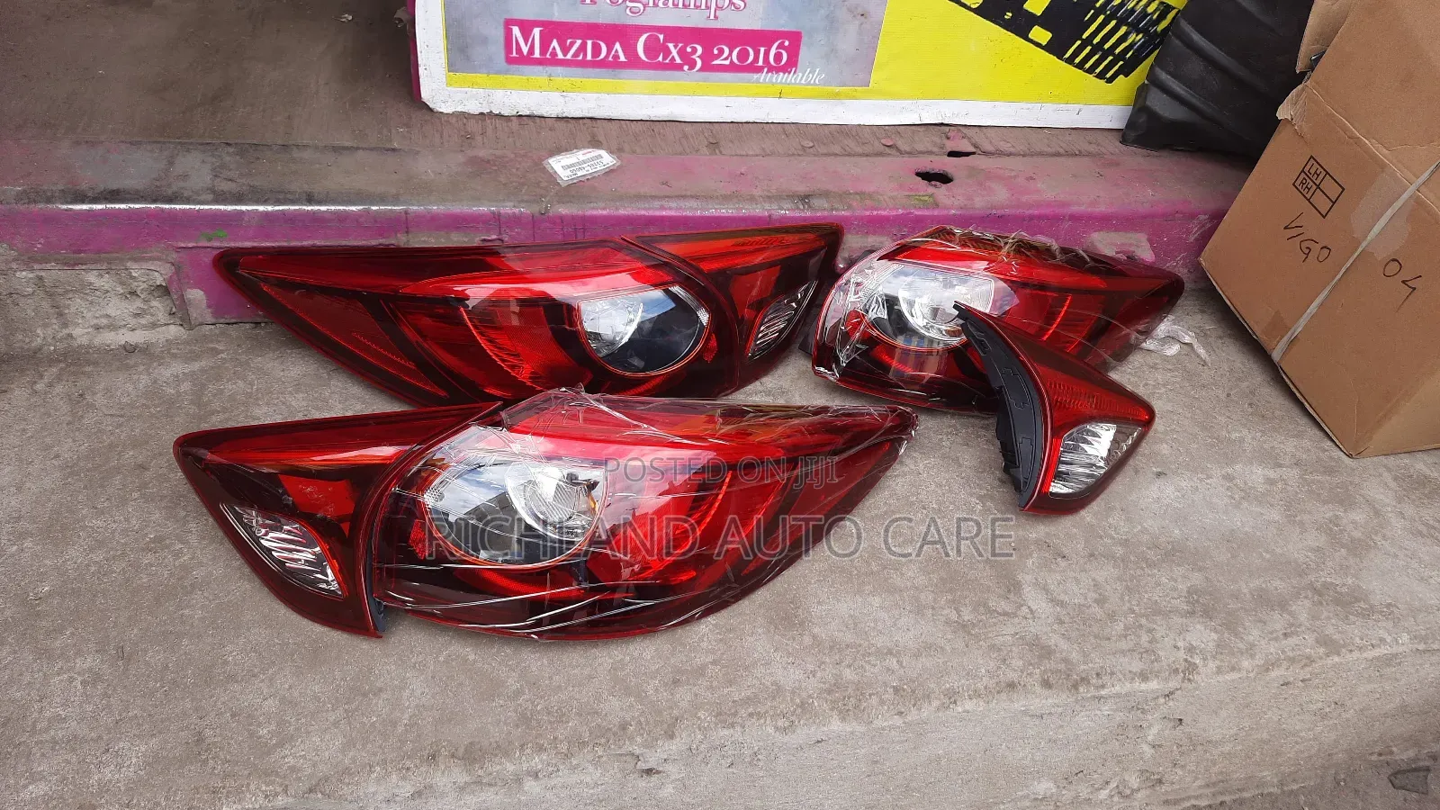 Cx-5 Taillight and Bootlamp