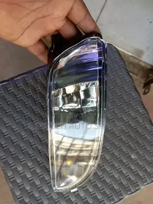Toyota Harrier 240 Foglight