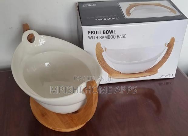 Ceramic Fruit Bowl With Bamboo Base 28cm - thumbnail 4