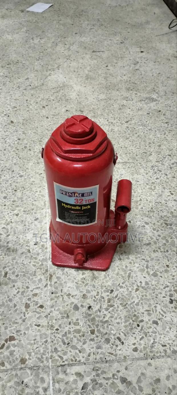 Heavy Duty Jack 32 Ton Red