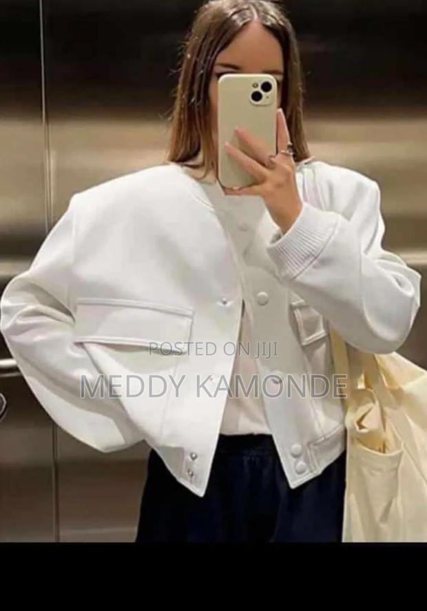 Classy Leather Jackets - thumbnail 2