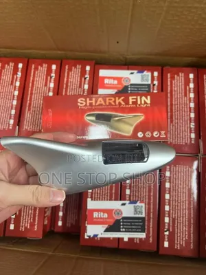 High Positioned Roof Solar Powered Shark Fin