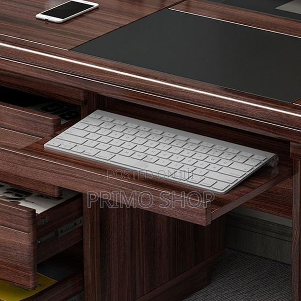 1200mm Executive Office Desk With Lockable Drawers - thumbnail 3