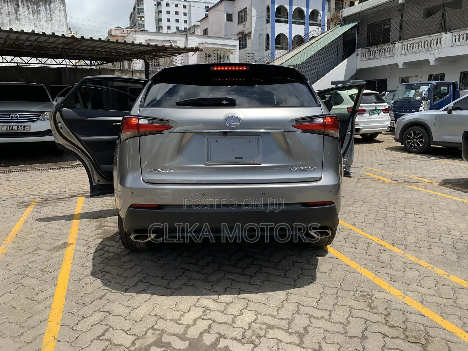Lexus NX 200t AWD 2017 Silver