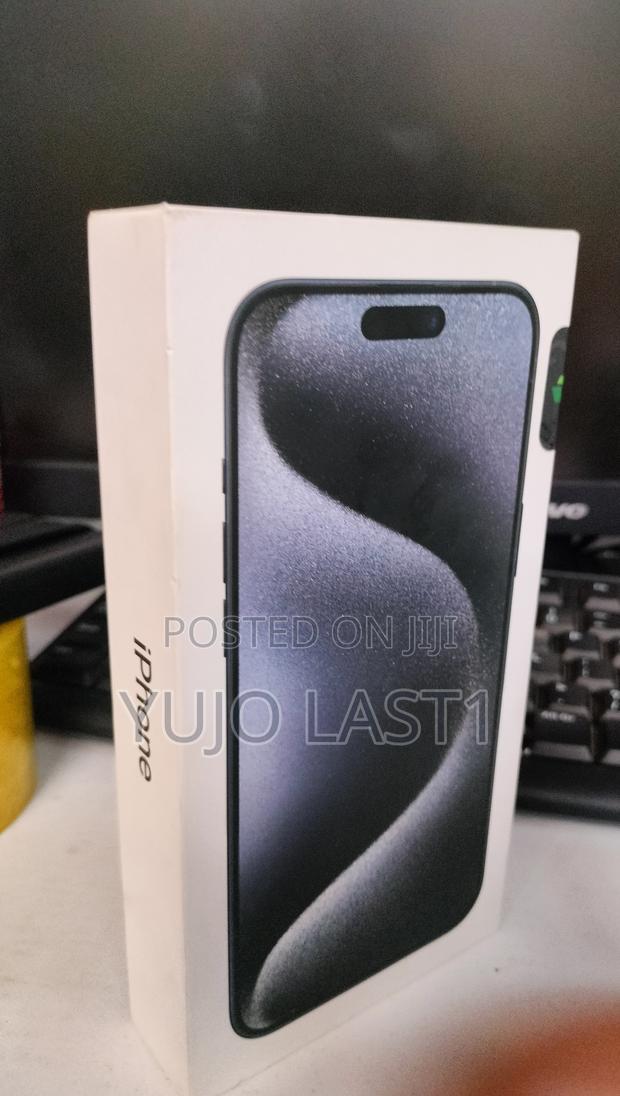 New Apple iPhone 15 Pro 256 GB Gray - thumbnail 3