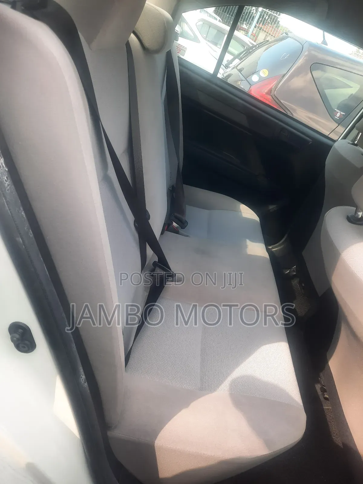 Toyota Axio 1.5 G 4WD 2017 White