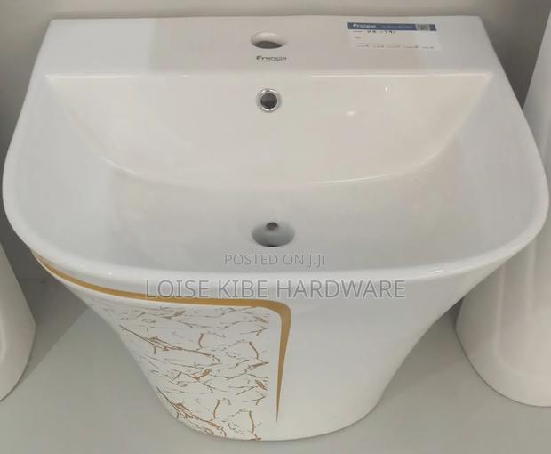 Good Quality Toilets - thumbnail 3