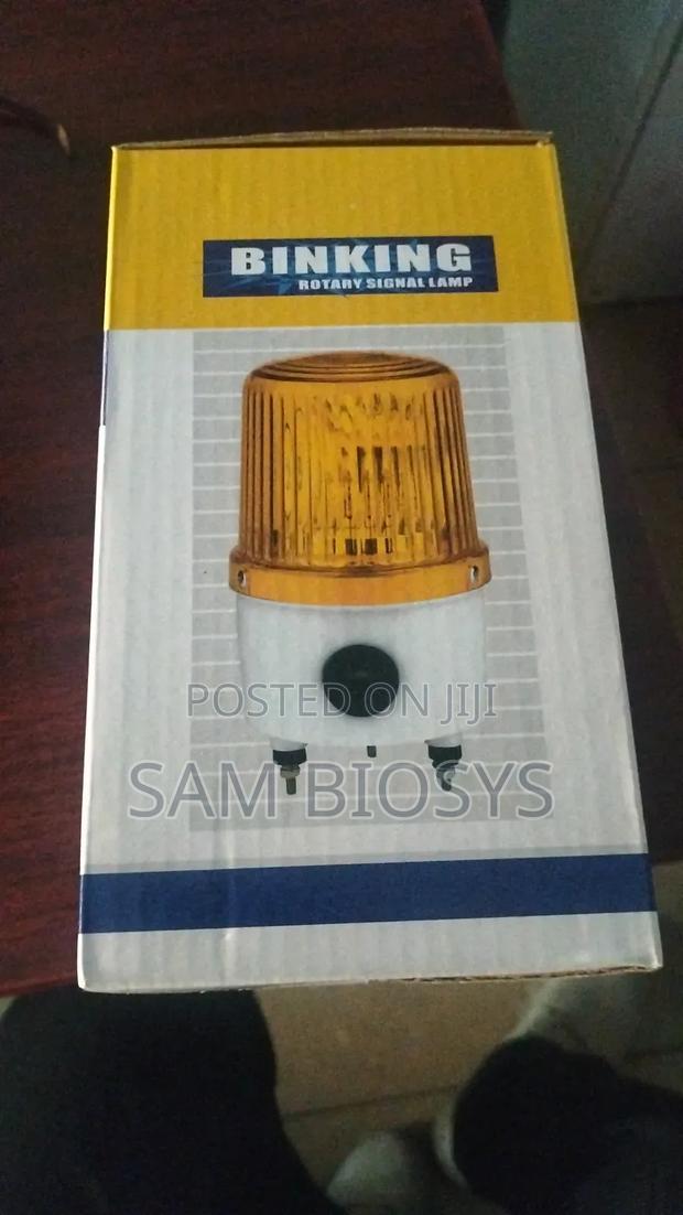 Strobe Light 240v - thumbnail 2