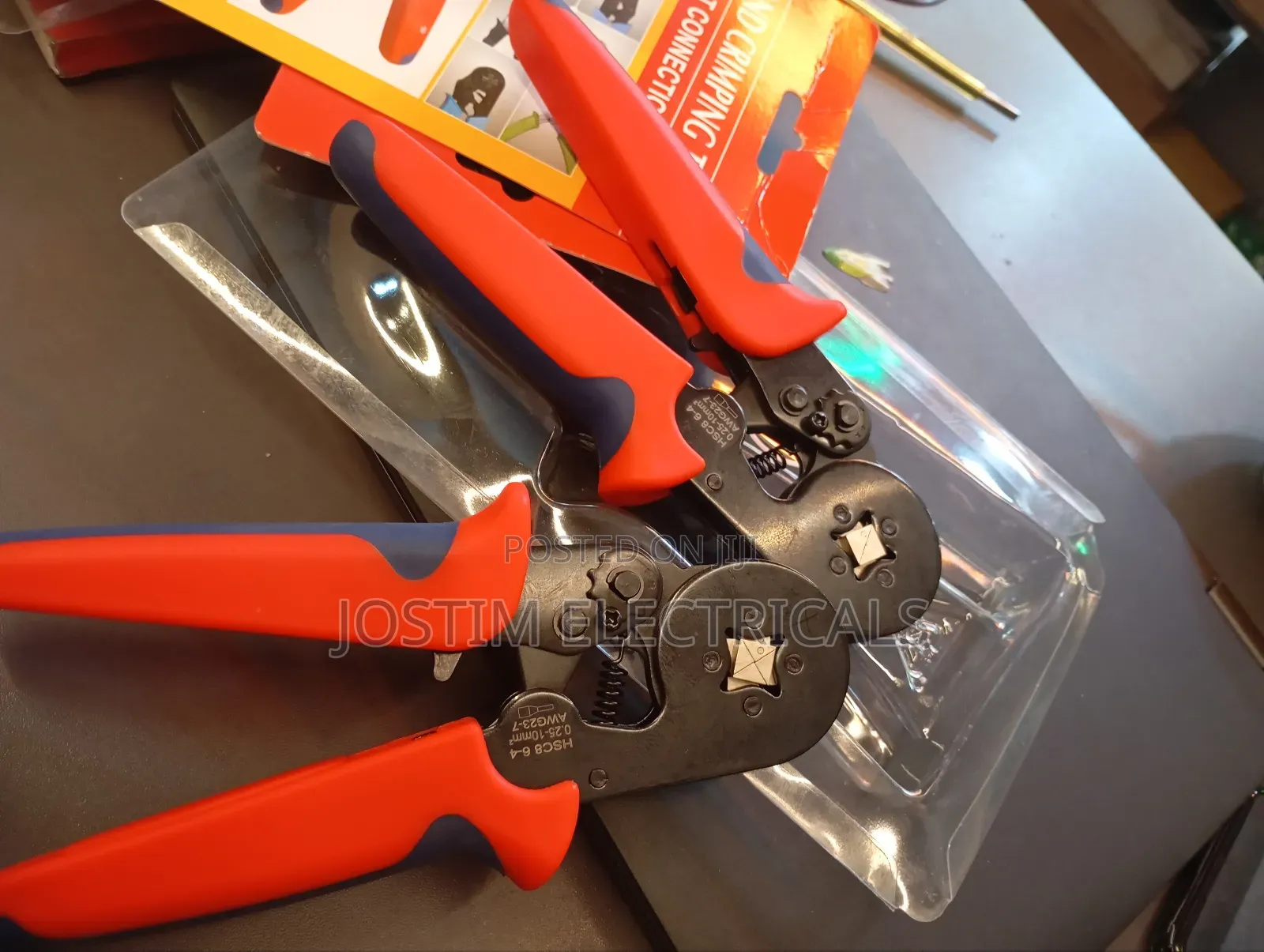 Self-Adjusting Crimping Tool for Cable Ends