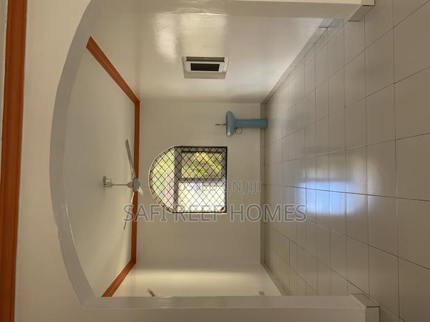 4bdrm Apartment in Nyali for rent - thumbnail 8