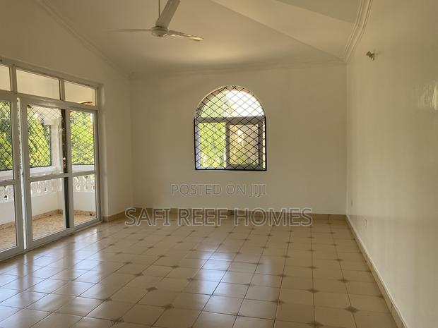 4bdrm Apartment in Nyali for rent - thumbnail 15