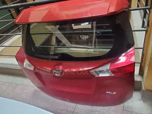 Toyota Rav 4 2015 Tailgate Boot
